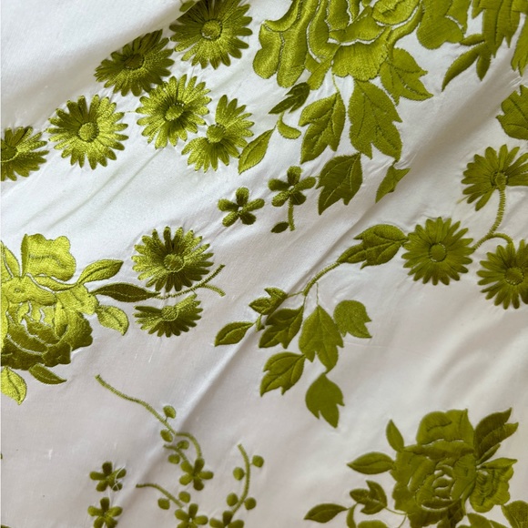 Ross Mayer raw silk white and green tea length cocktail dress - Picture 3 of 10